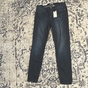 JUDY BLUE 5-pocket skinny jeans. Size 15/32